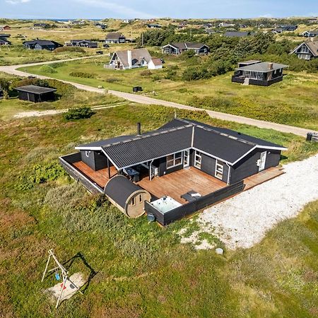 Charming Holiday Home Near The North Sea, With Outdoor Sauna And Outdoor Spa, 灵克宾 外观 照片