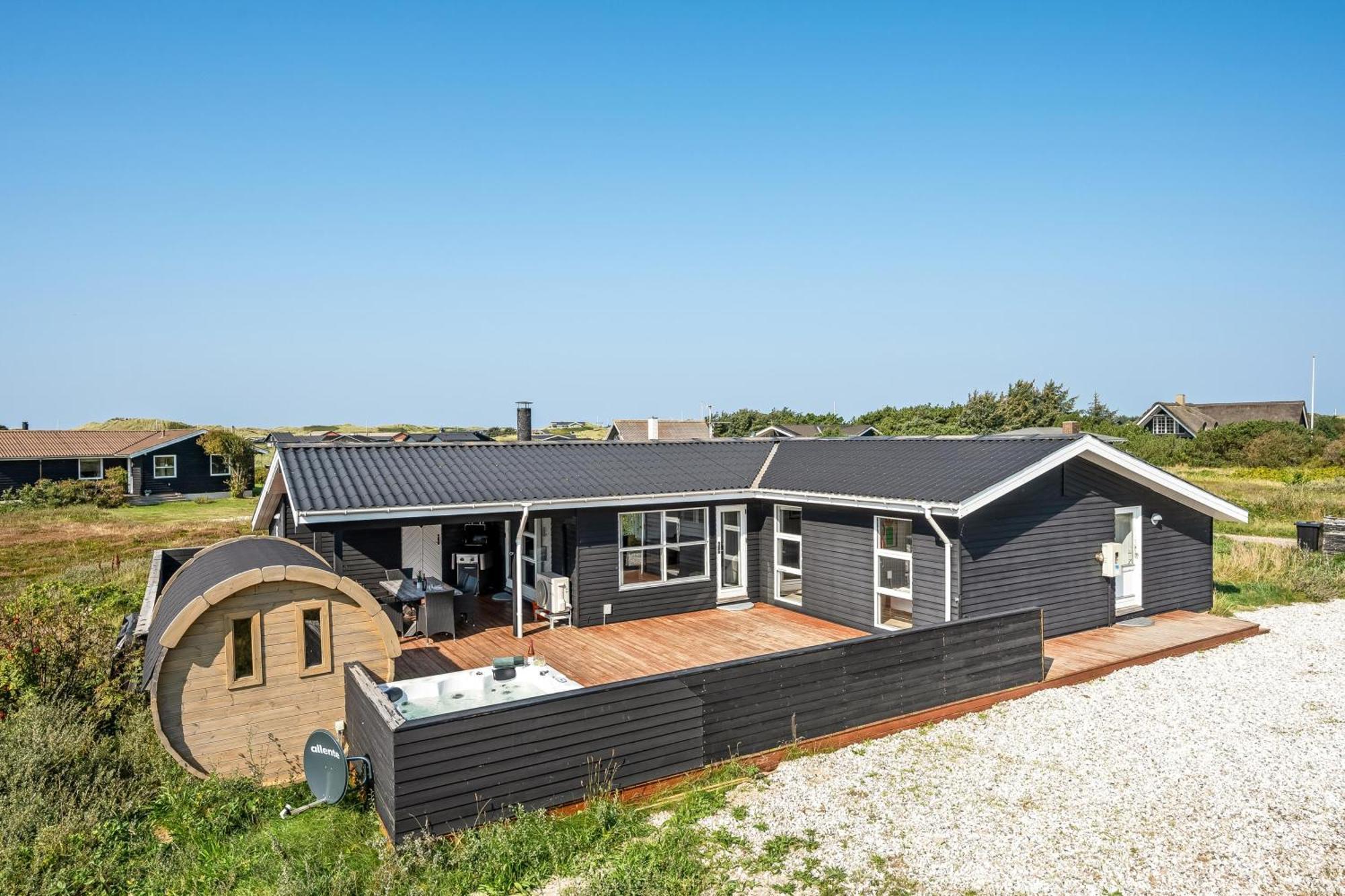Charming Holiday Home Near The North Sea, With Outdoor Sauna And Outdoor Spa, 灵克宾 外观 照片