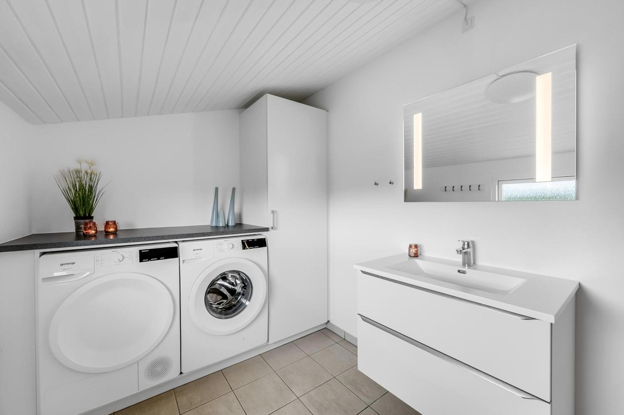 Charming Holiday Home Near The North Sea, With Outdoor Sauna And Outdoor Spa, 灵克宾 外观 照片