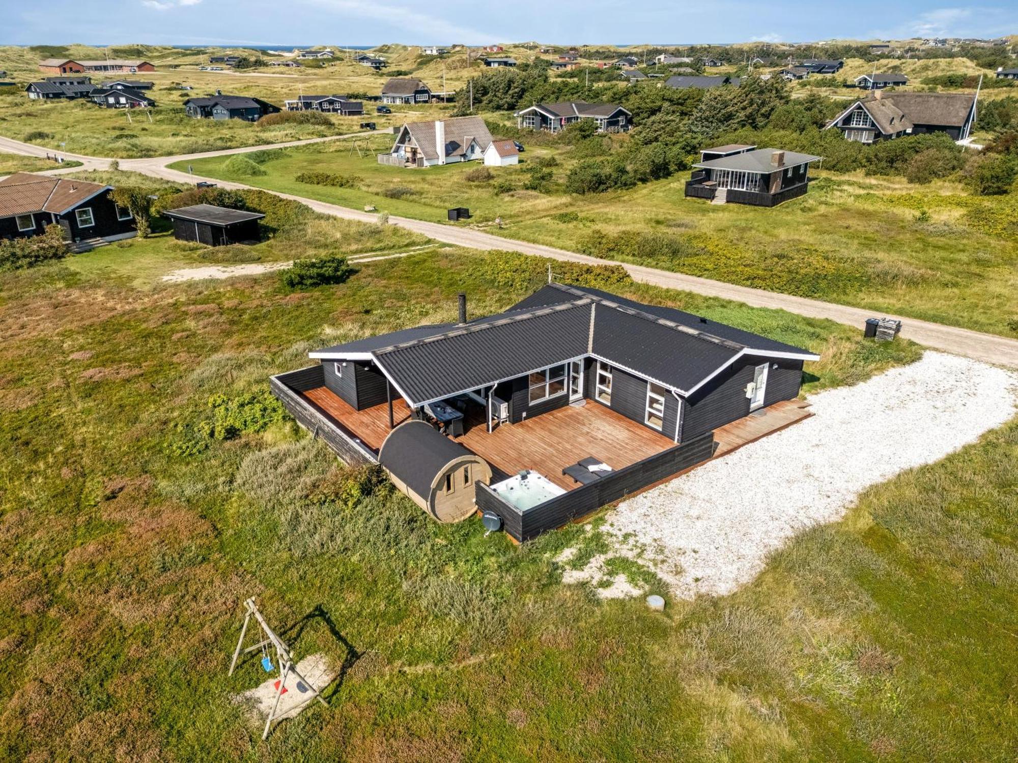 Charming Holiday Home Near The North Sea, With Outdoor Sauna And Outdoor Spa, 灵克宾 外观 照片